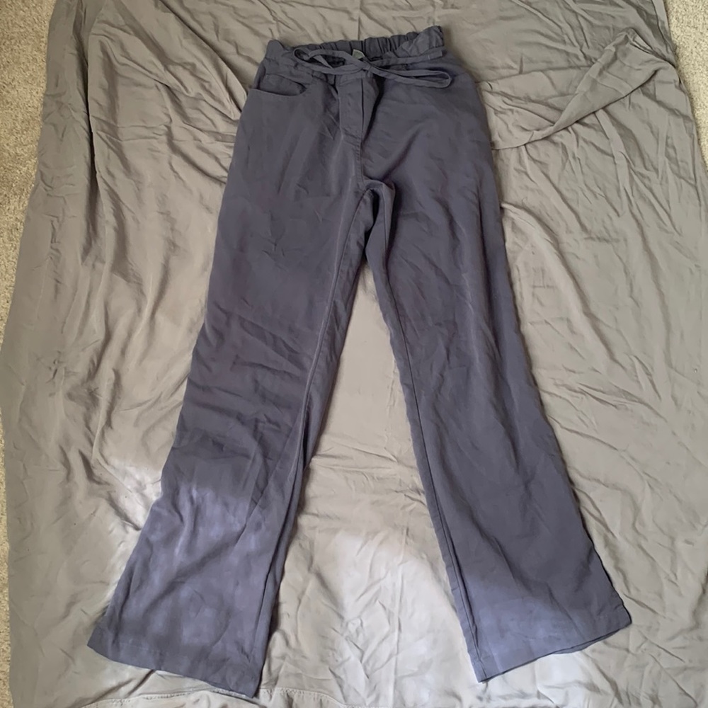 Small gray greys anatomy scrub pants